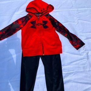 4T boys under armour tracksuit set